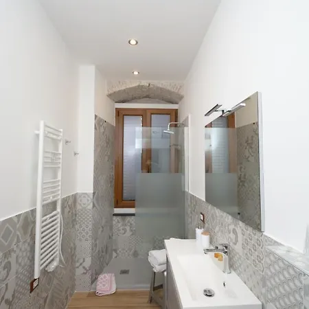 Apartment Vico Durazzo Genoa