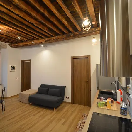 Appartamento Vico Durazzo *