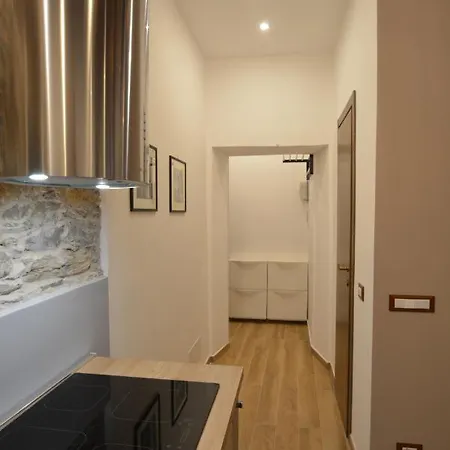 Vico Durazzo Генуя